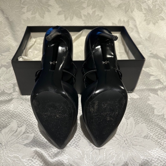 Kenneth Cole New York Wanda Leather Heels, Size 6.5, Black - Picture 16 of 16